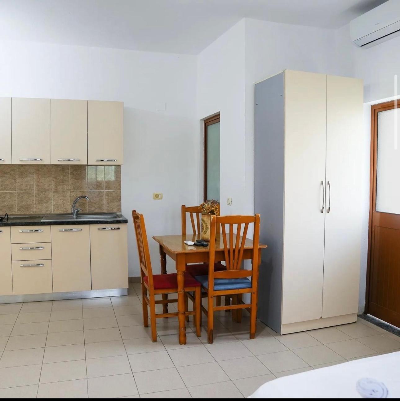 Hotel Kaci Velipojë 외부 사진